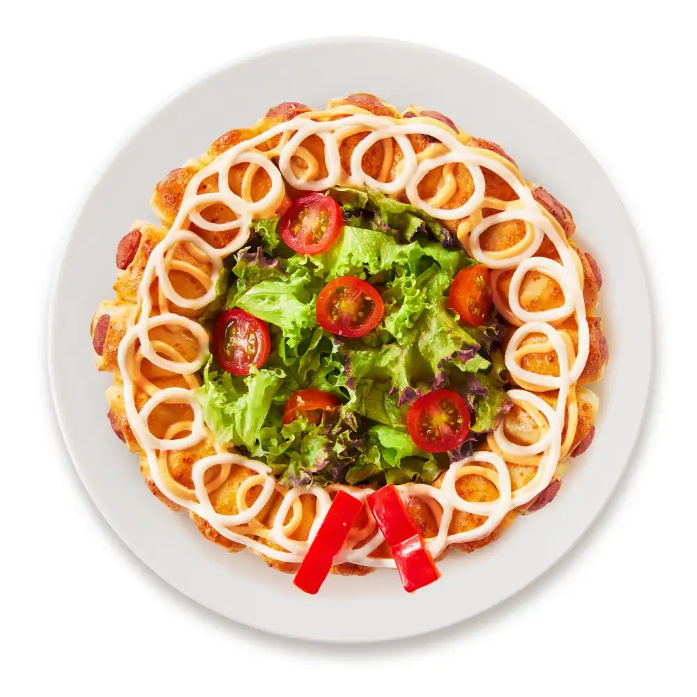 Wreath-Shaped Sausage Pops